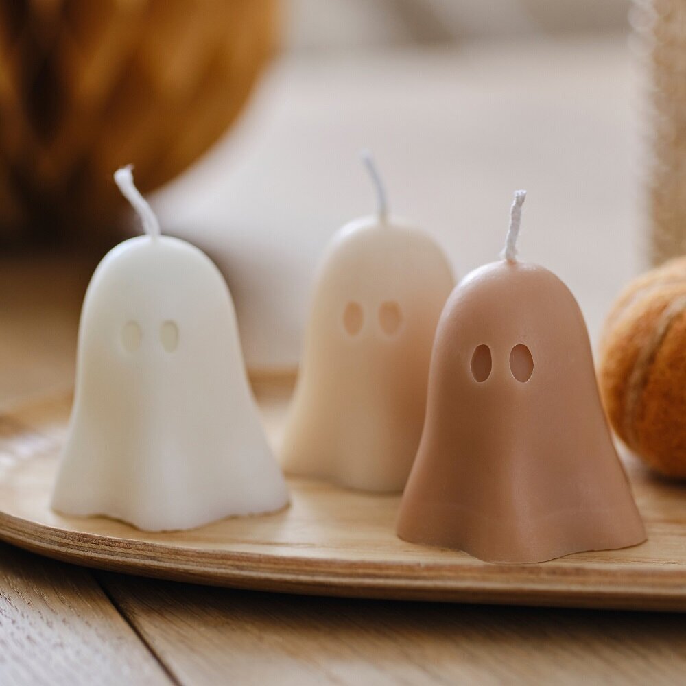 https://www.kalaskongen.dk/pub_docs/files/Halloween-Ghost-Candles.jpg