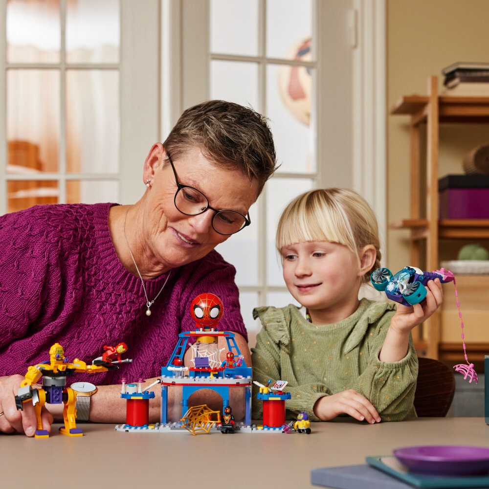 LEGO Marvel - Team Spideys netspinder-hovedkvarter 4+