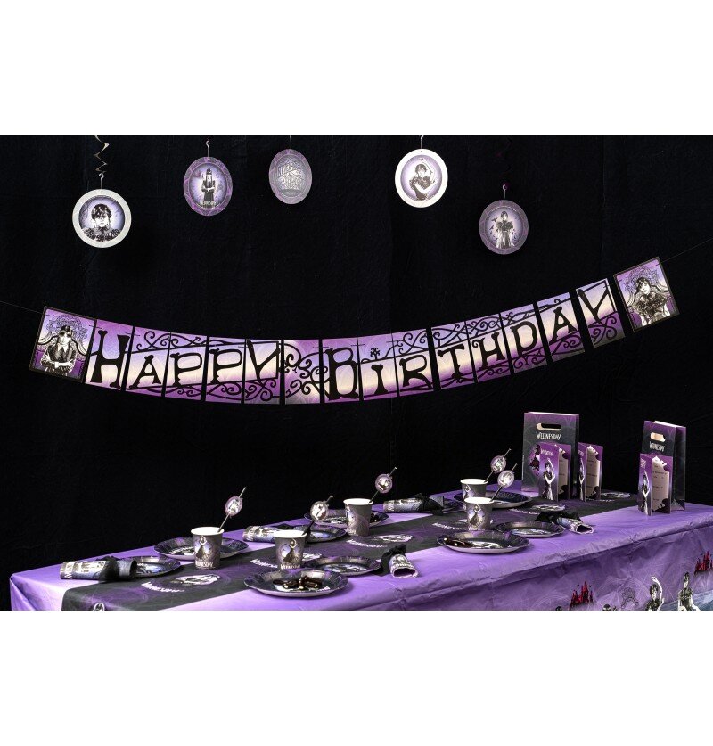 Wednesday - Guirlande Happy Birthday