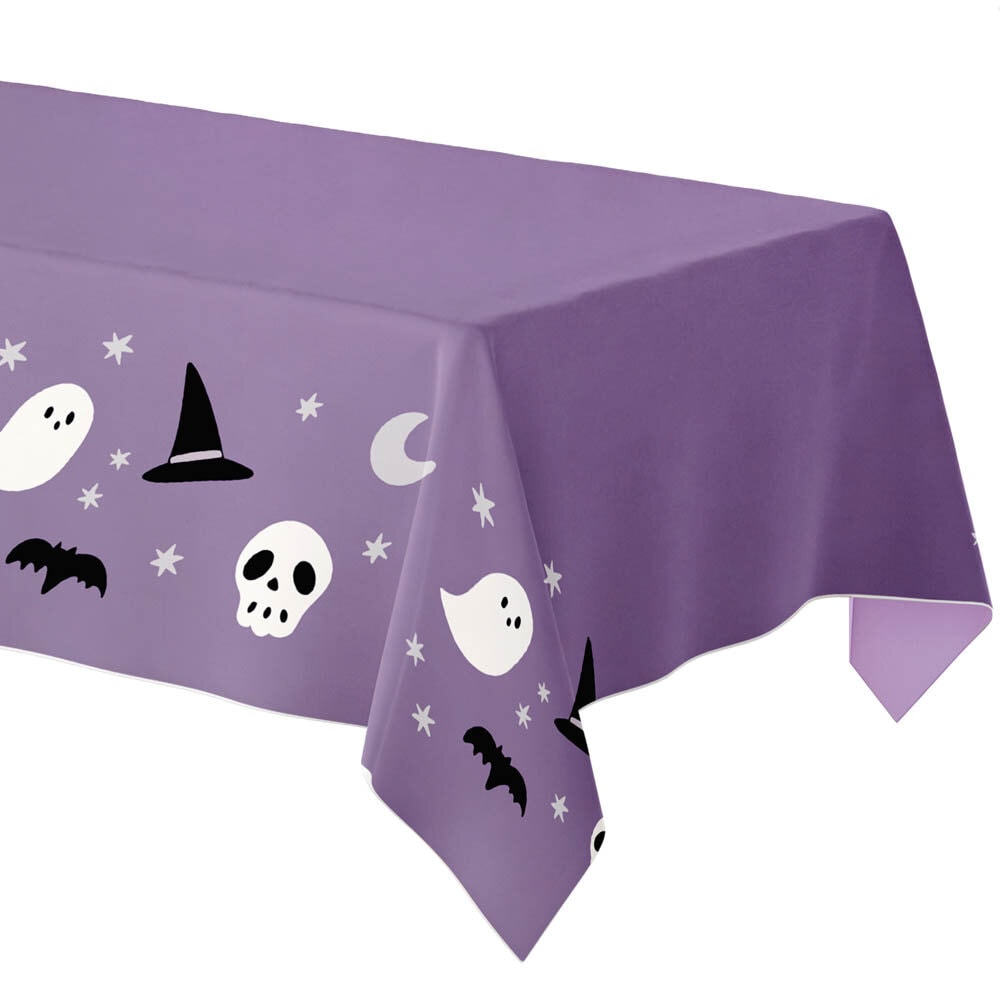 Spooky Friends Dug 137 x 183 cm