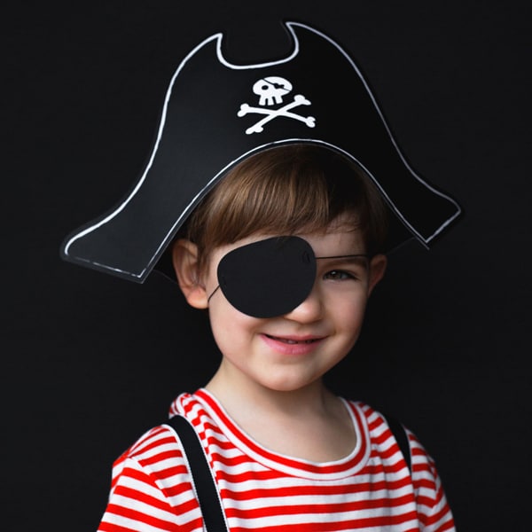 Piratfesthat og øjenlap
