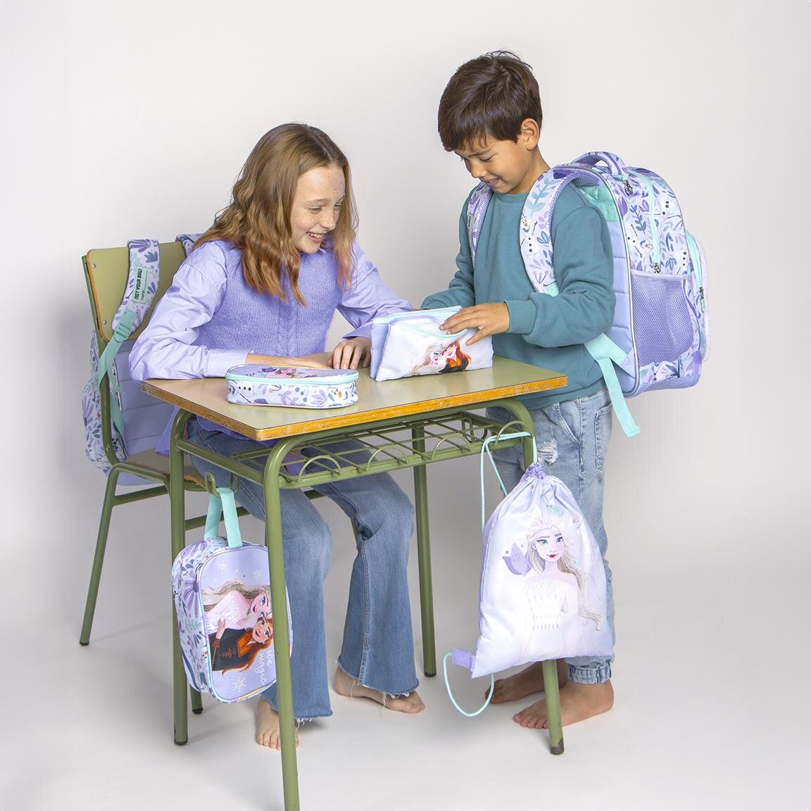 Disney Frost - Gymnastikpose