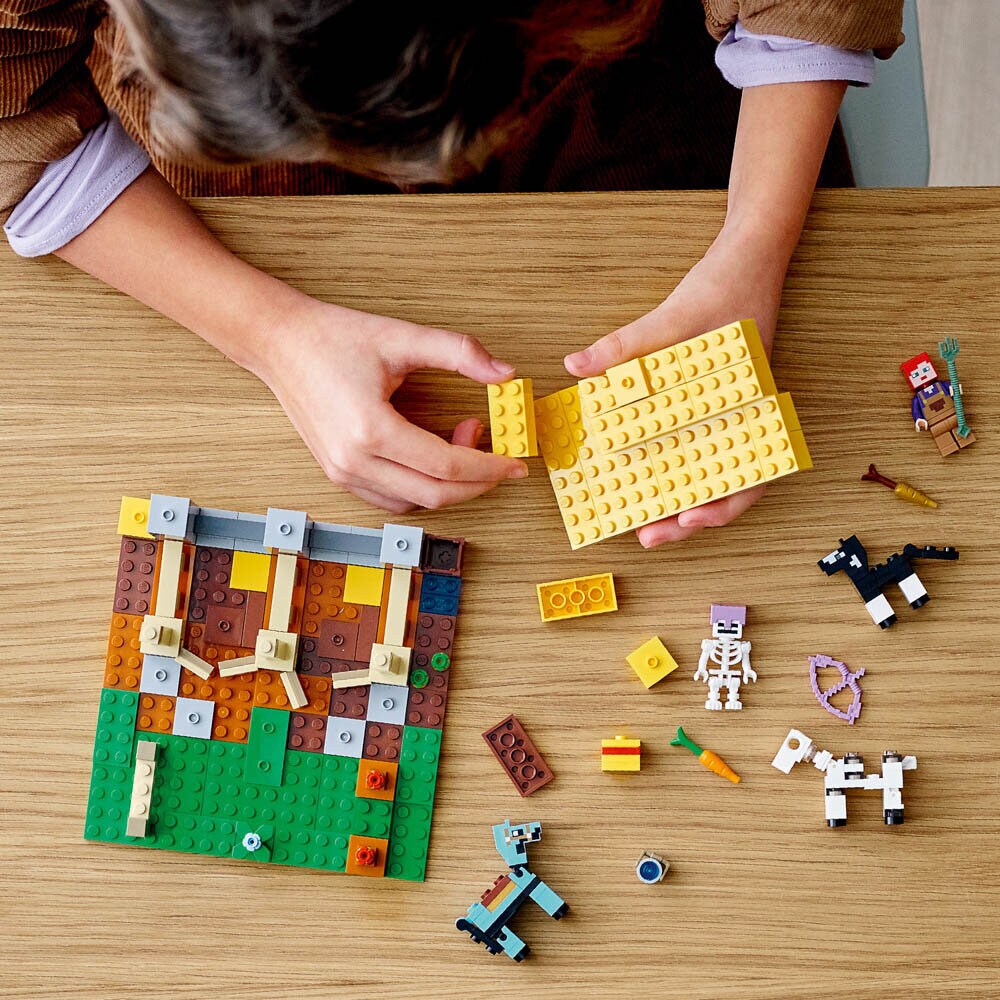 LEGO Minecraft, Hestestalden 8+