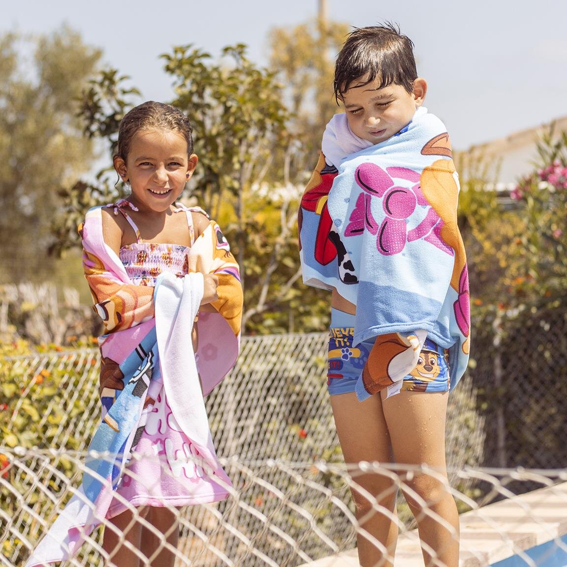 Paw Patrol Girls - Badehåndklæde 70 x 140 cm