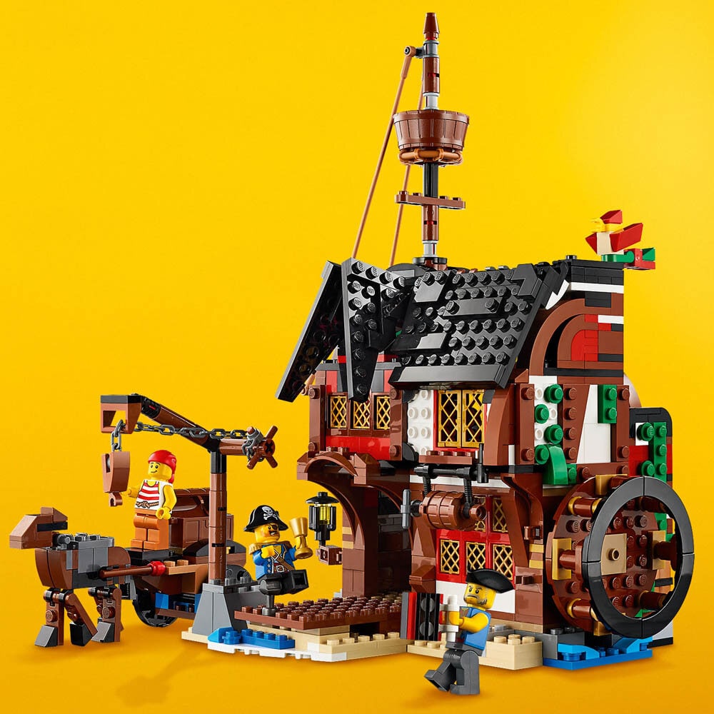 LEGO Creator Piratskib 9+