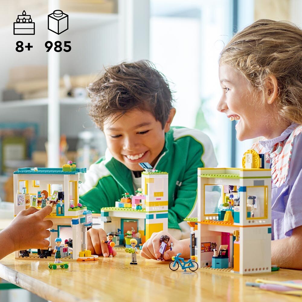 LEGO Friends - Heartlakes internationale skole 8+