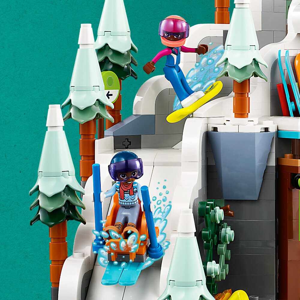 LEGO Friends - Skibakke og café 9+