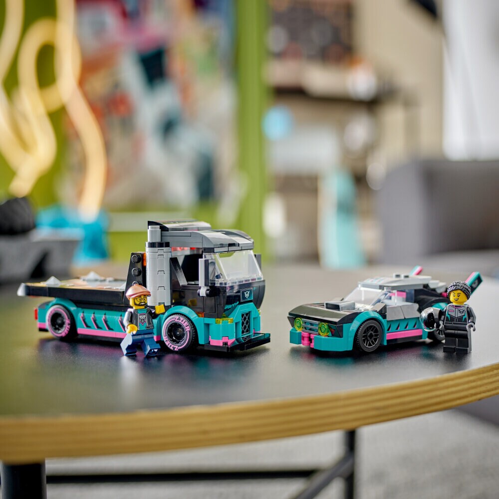 LEGO City - Racerbil og biltransporter 6+