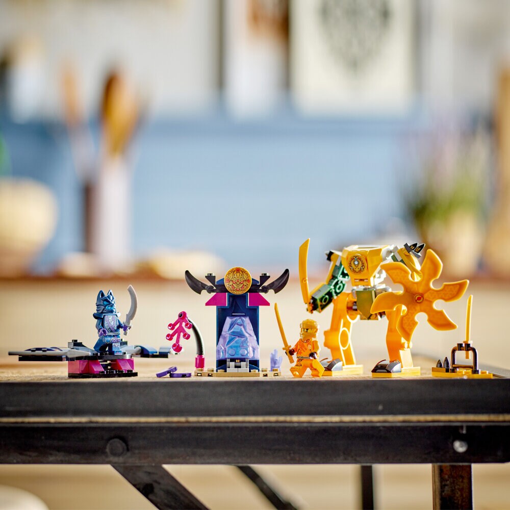 LEGO Ninjago - Arins kamprobot 4+