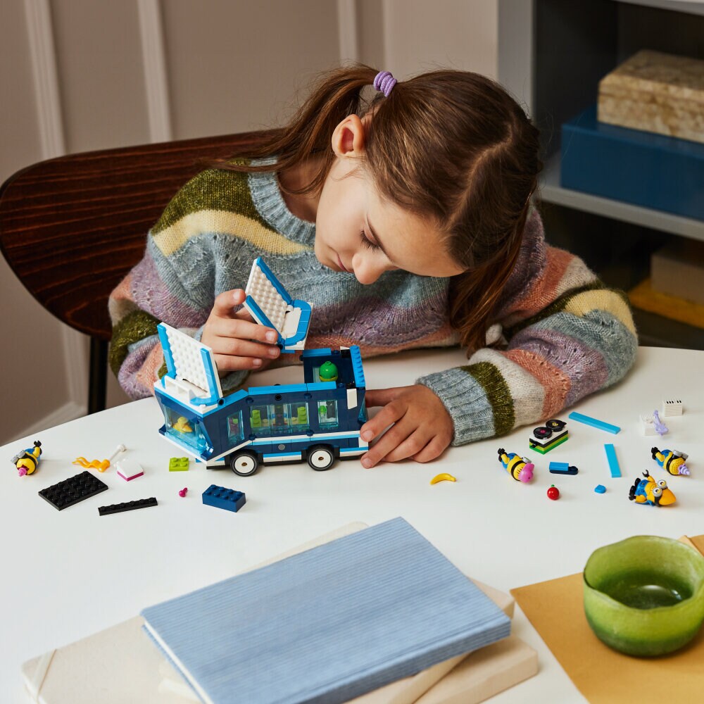 LEGO Minions - Minions-partybus 7+