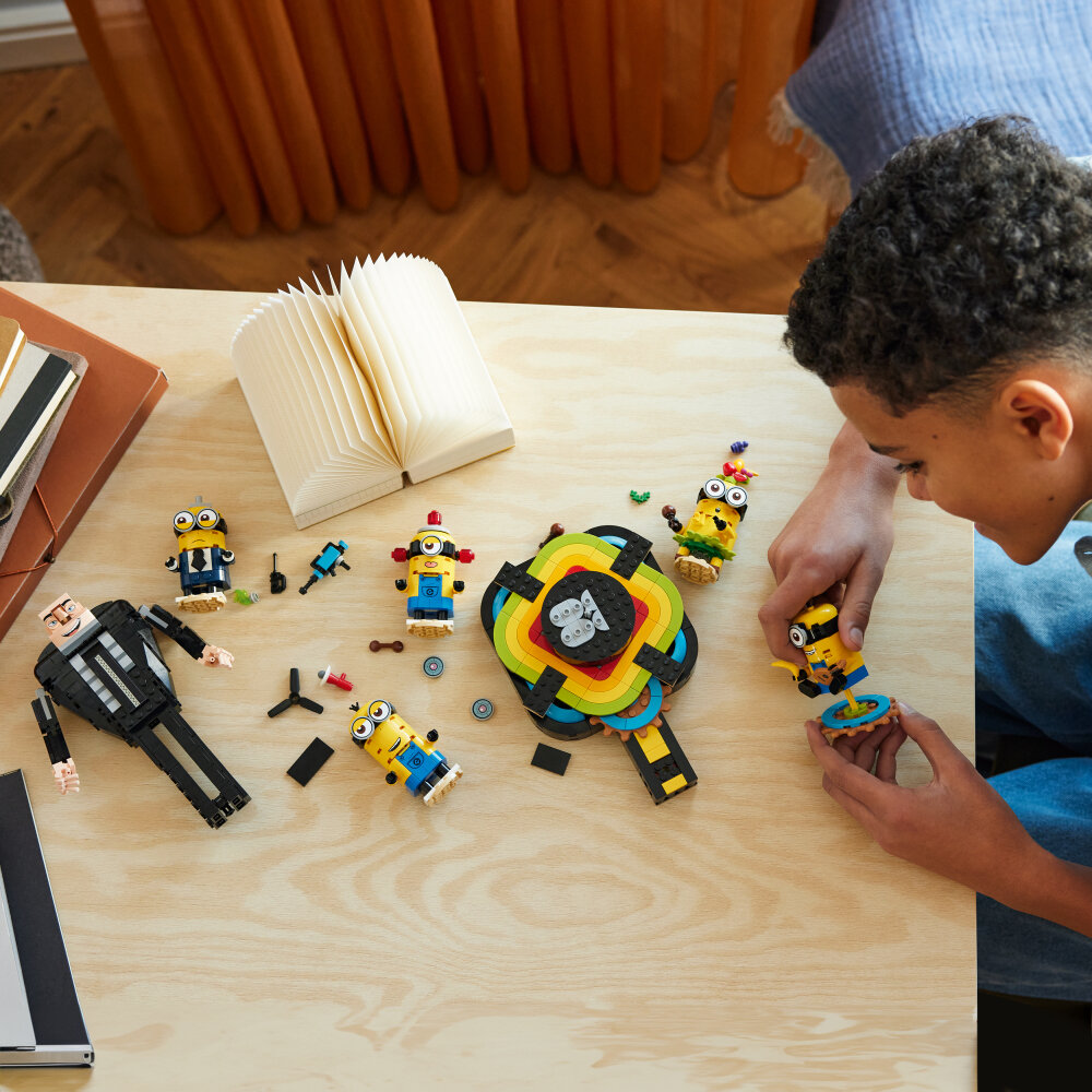 LEGO Minions - Klodsbygget Gru og Minions 9+