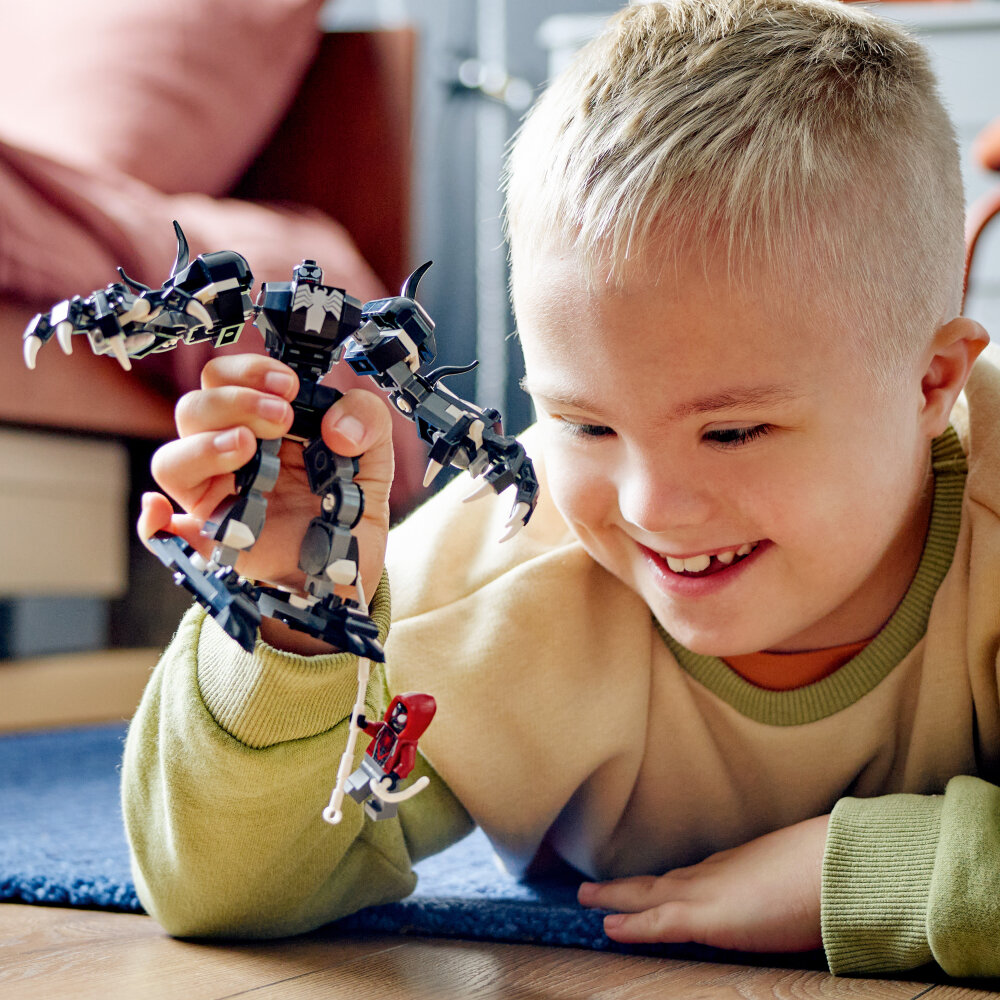 LEGO Marvel - Venom-kamprobot mod Miles Morales 6+