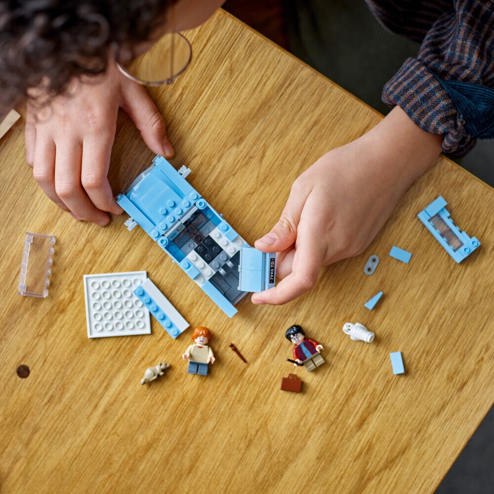 LEGO Harry Potter - Flyvende Ford Anglia 7+