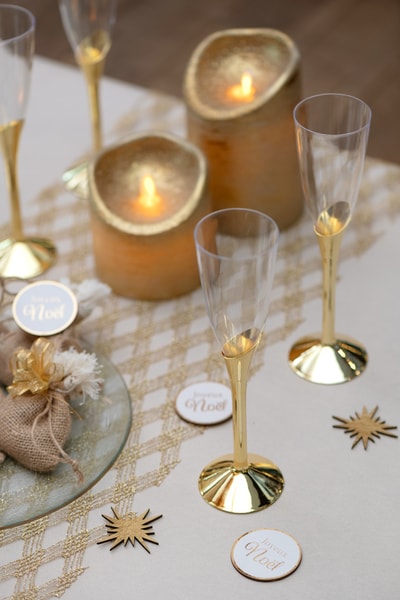 Plastchampagneglas med guldfod 6 stk