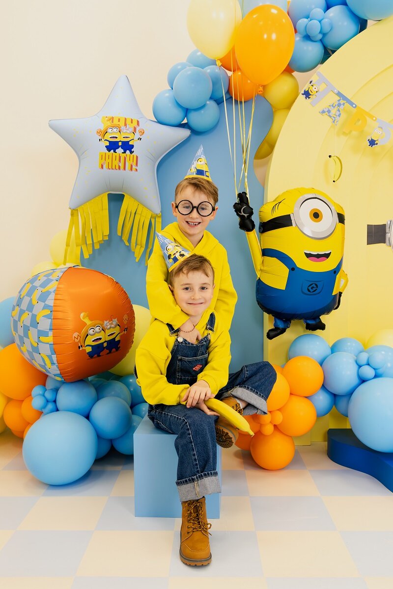 Minions Stjerneformet Folieballon 72 cm