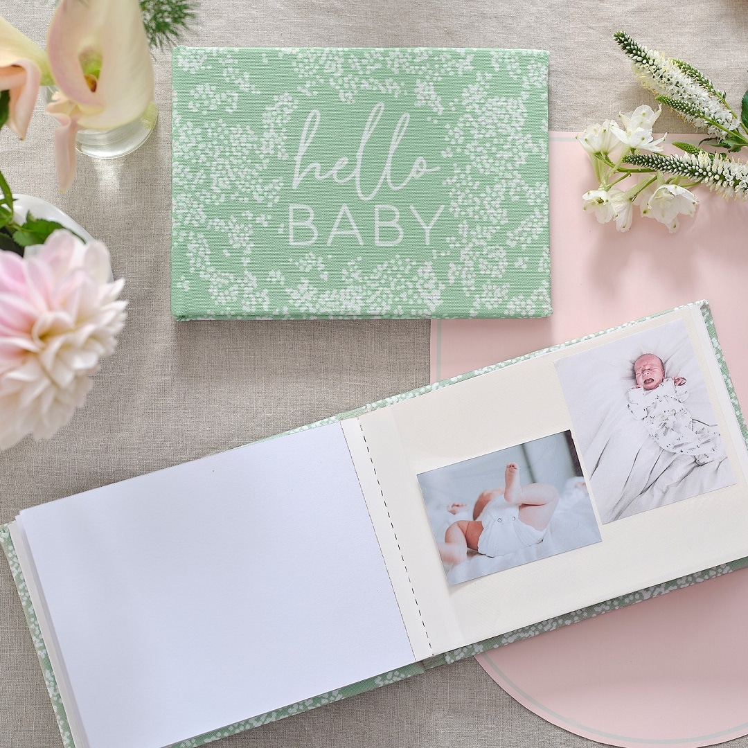 Floral Baby - Gæstebog & Fotoalbum