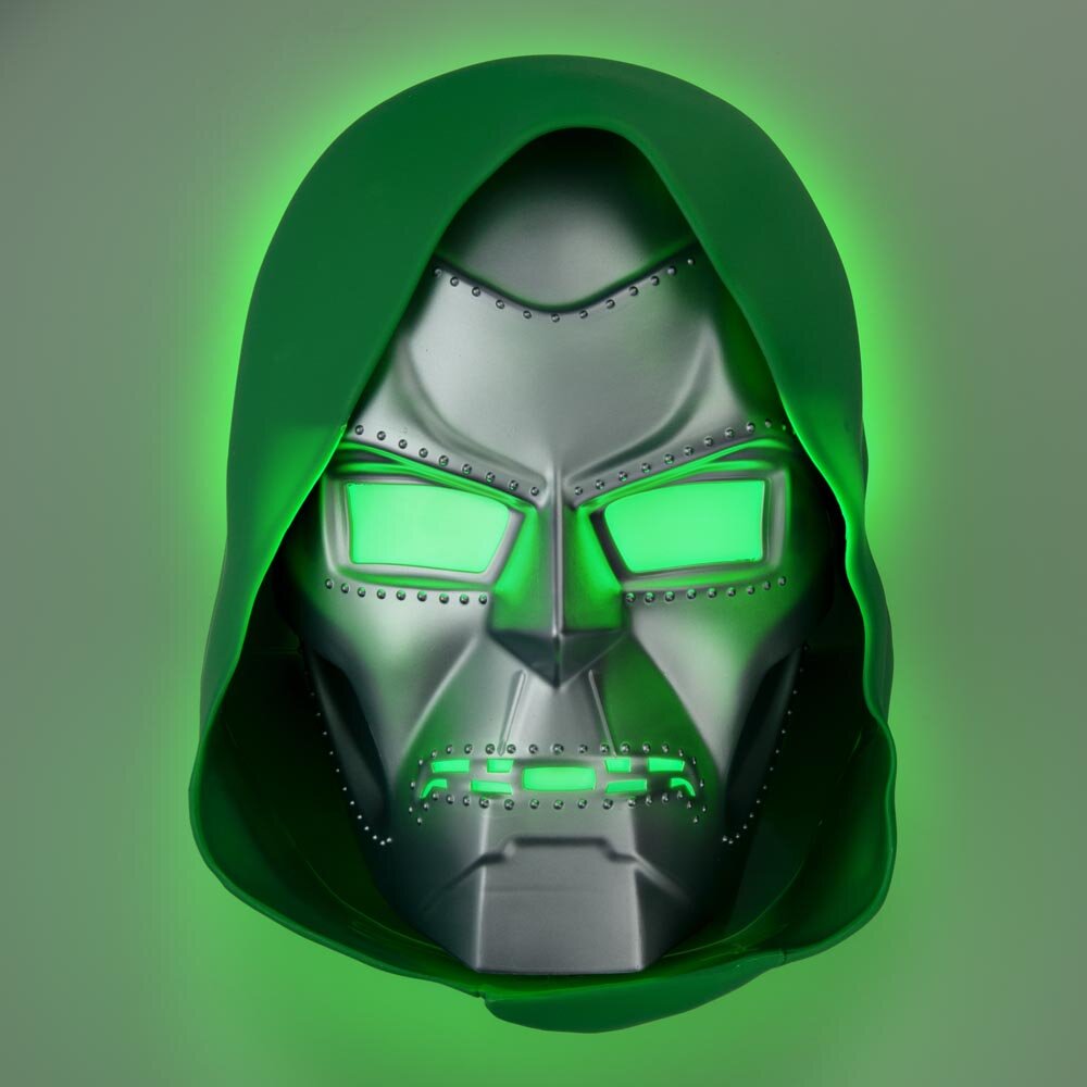 Dr Doom Maskelampe