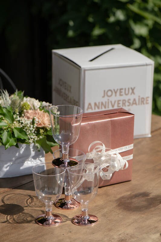 Vinglas af plast med rosaguld fod 6 stk